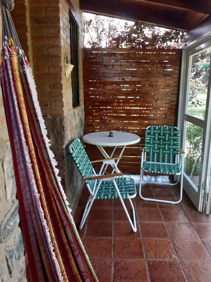Cabanas Farah Estancia Vieja Ideal Para 2 A 3 Huespedes วิญาการ์ลอสปาซ ภายนอก รูปภาพ