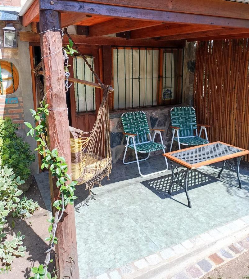 Cabanas Farah Estancia Vieja Ideal Para 2 A 3 Huespedes วิญาการ์ลอสปาซ ภายนอก รูปภาพ